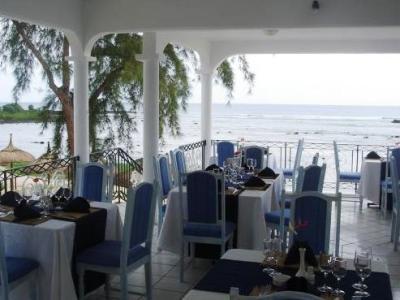 Oasis Beach Club Pointe aux Piments Exterior photo